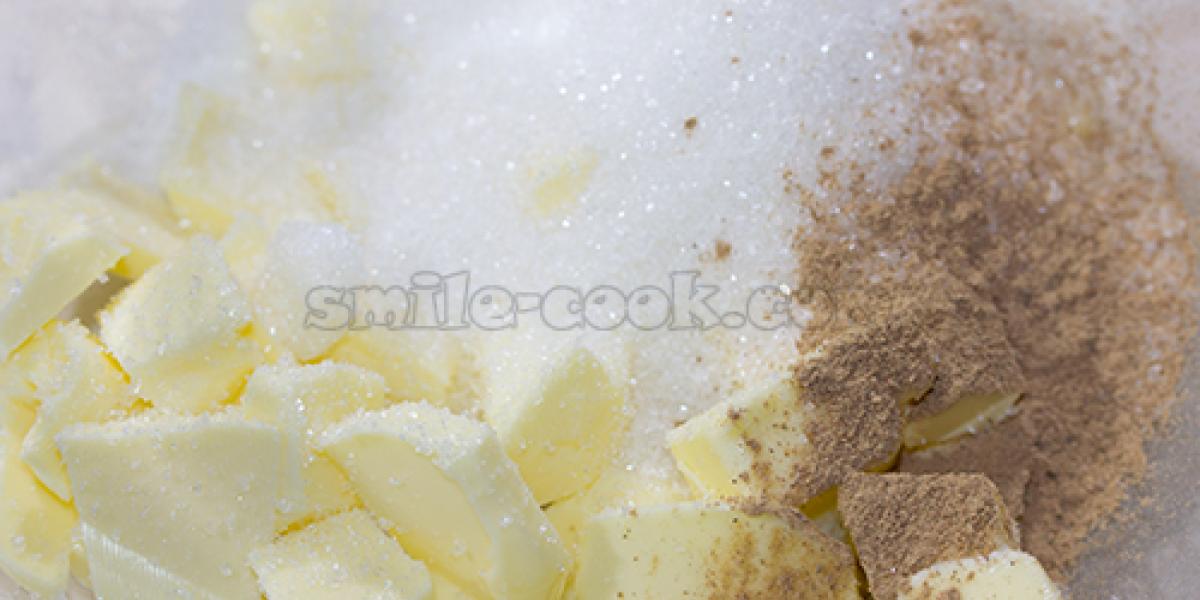 масло, цукор і кориця масло, цукор і кориця