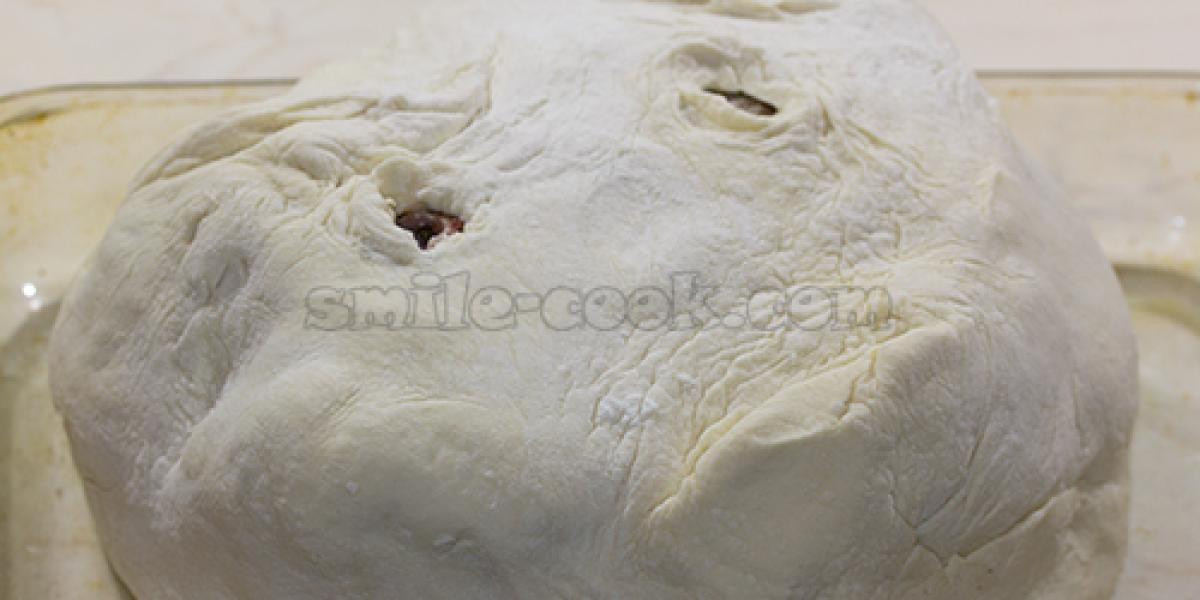 м'ясо в тісті м'ясо в тісті